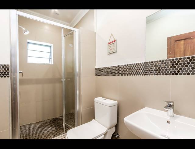 4 BEDROOM FREEHOLD TO LET IN GALLO MANOR